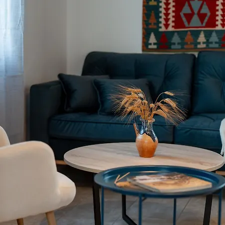 Mermaid * Kondoyenádha